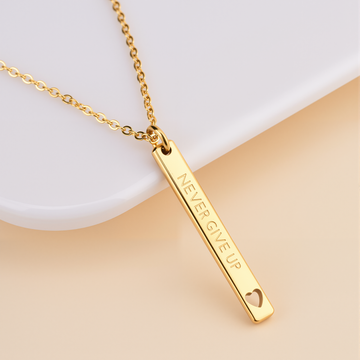 Never Give Up Stab-Halskette