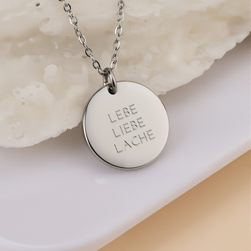 Lebe Liebe Lache Coin Halskette